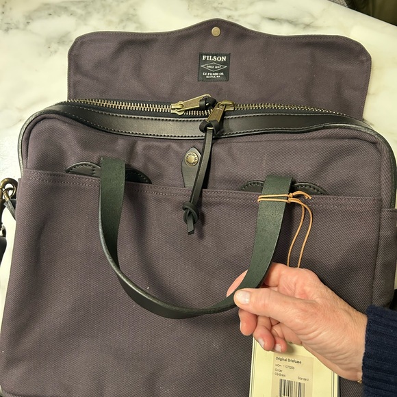 Filson Original Rugged Twill Briefcase, new with tags, excellent condition. - Picture 12 of 15